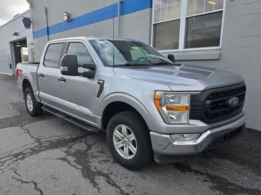 2022 Ford F-150 XL photo 1