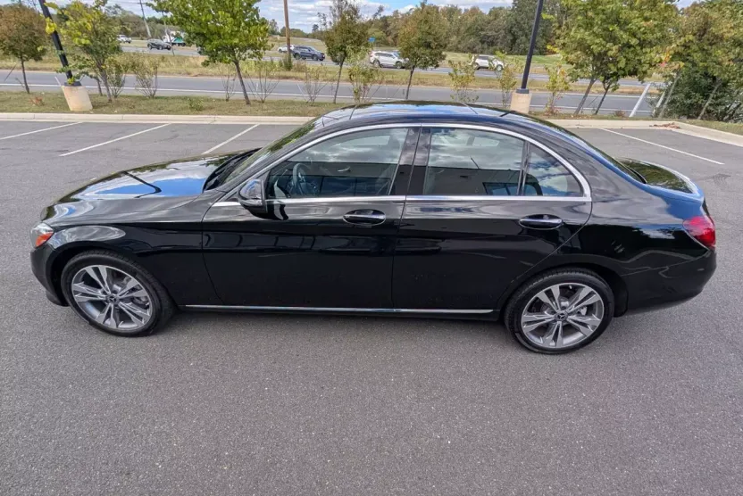 2020 Mercedes Benz C 300 4MATIC Sedan photo 1