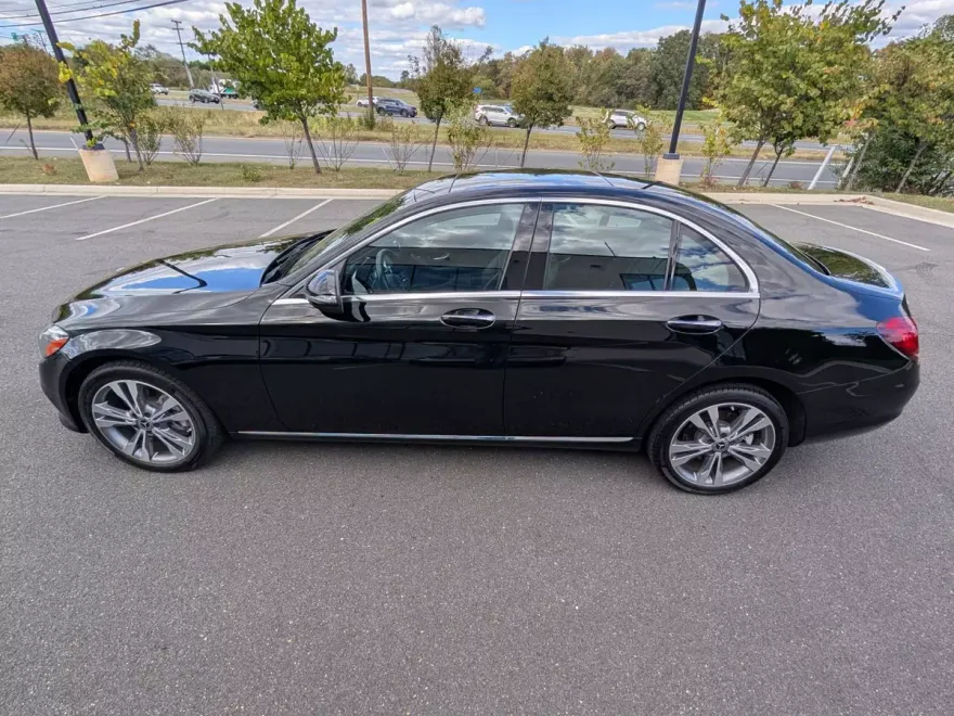 2020 Mercedes Benz C 300 4MATIC Sedan photo 1