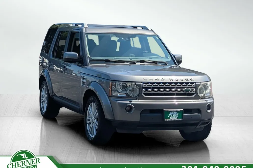 2011 Land Rover LR4 HSE LUX photo 1