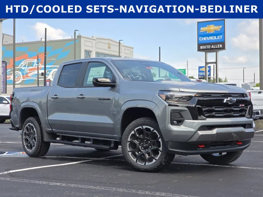 2026 Chevrolet Colorado Z71 photo 1