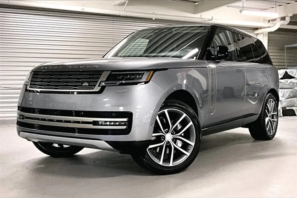 2025 Land Rover Range Rover SE photo 1