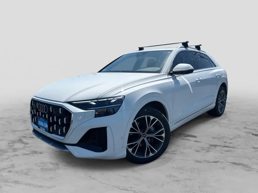 2024 Audi Q8 55 Premium Plus photo 1