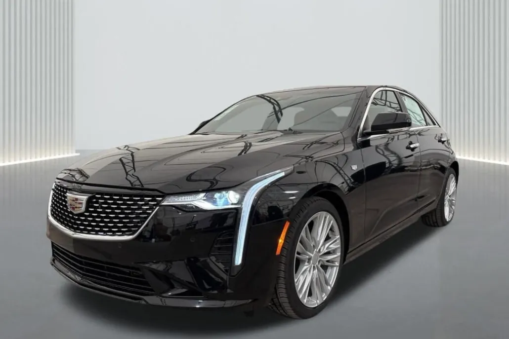 2025 Cadillac CT4 Premium Luxury photo 1