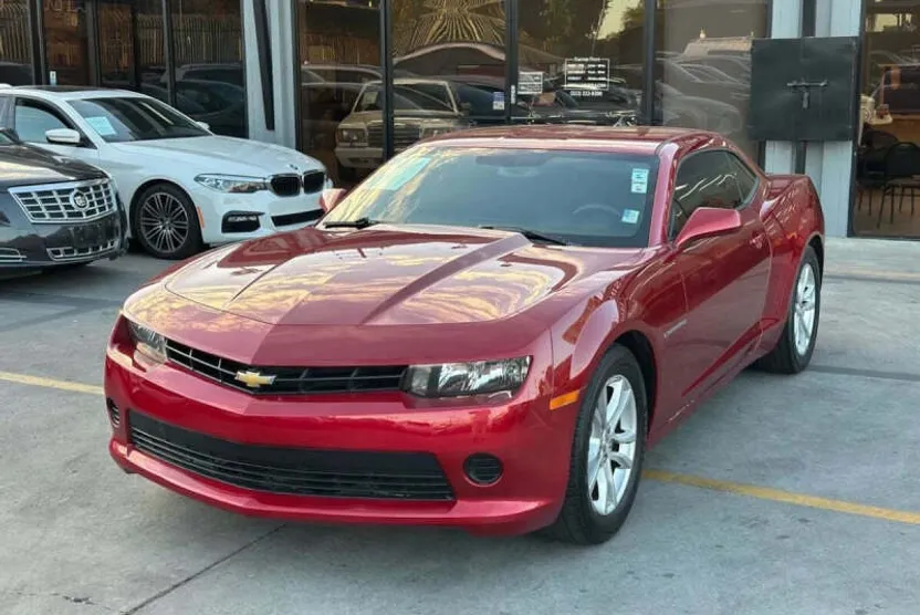 2015 Chevrolet Camaro Coupe photo 1