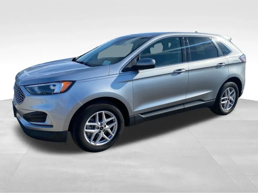 2023 Ford Edge SEL photo 1