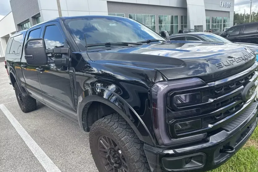 2024 Ford F-250 photo 1