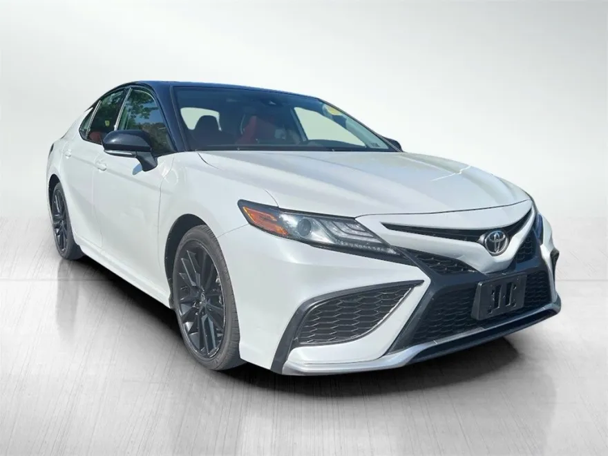 2021 Toyota Camry XSE photo 1