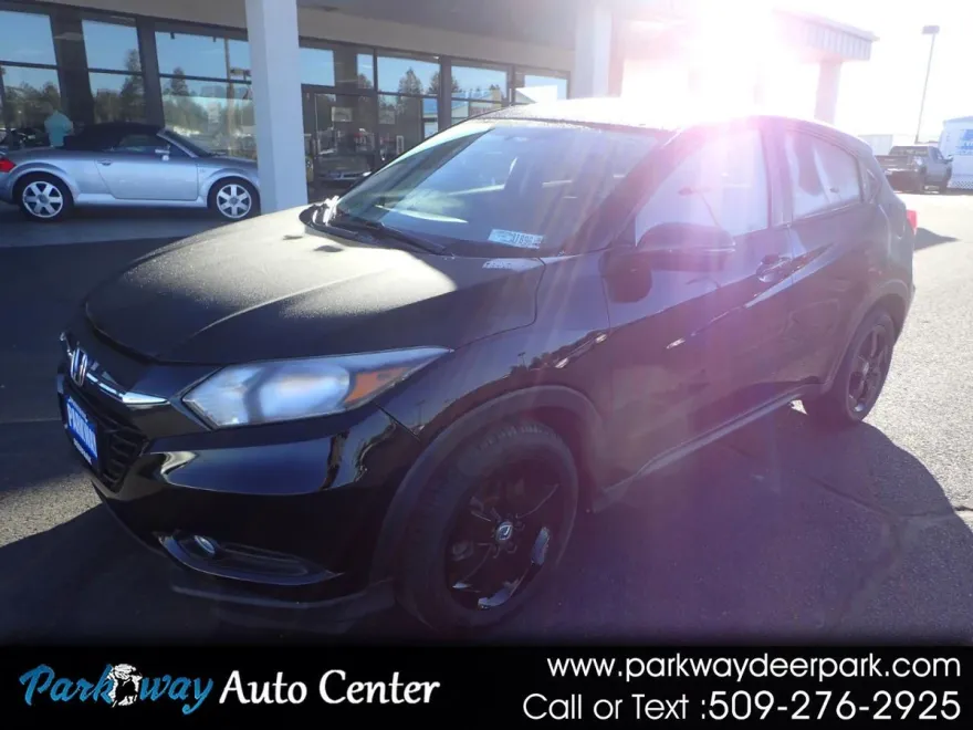 2017 Honda HR-V EX photo 1