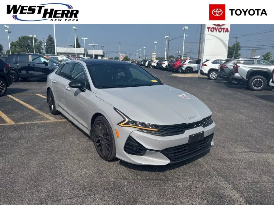 2024 Kia K5 GT photo 1