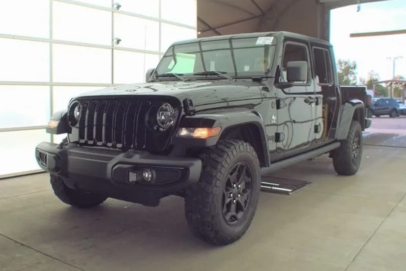 2021 Jeep Gladiator Willys photo 1
