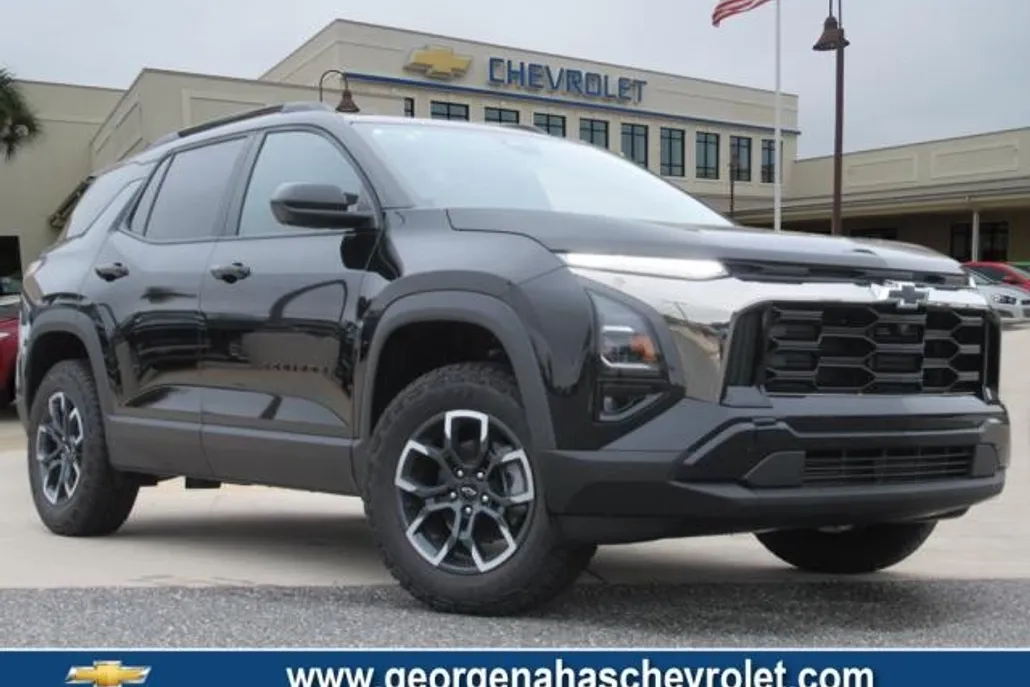 2025 Chevrolet Equinox ACTIV photo 1