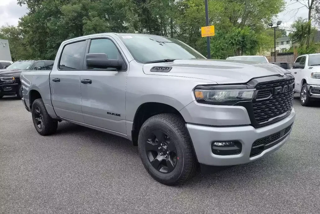2025 Ram 1500 Tradesman photo 1