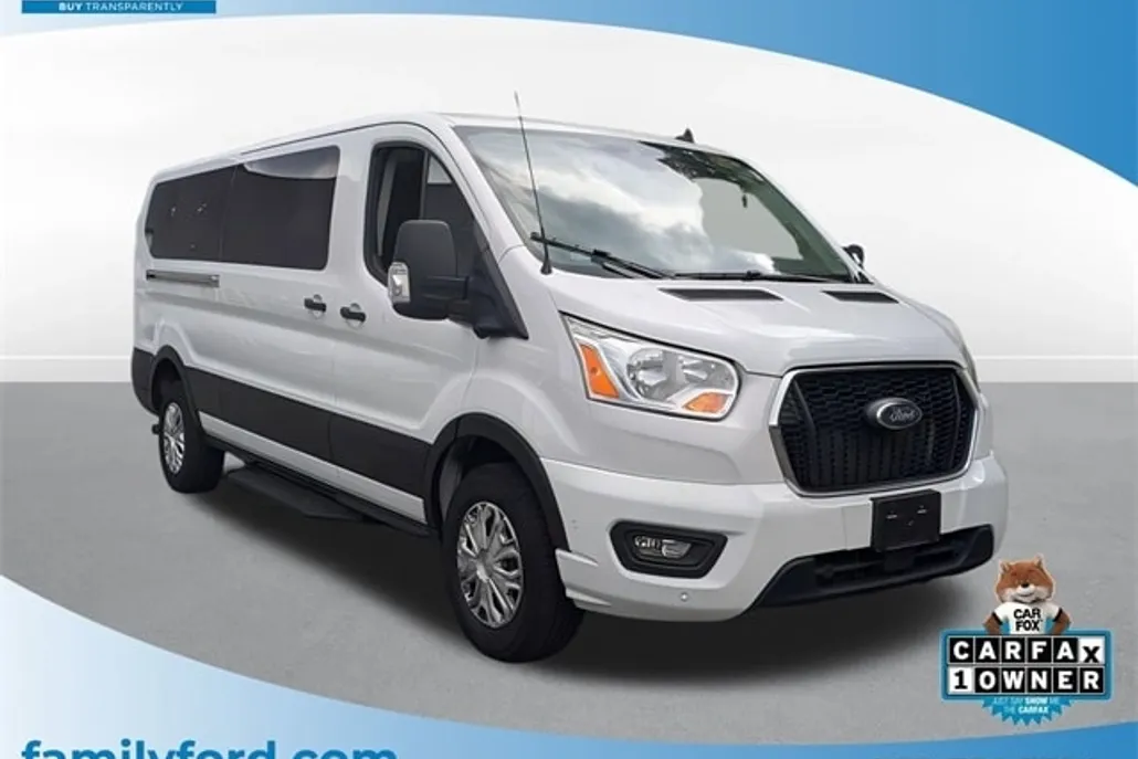 2022 Ford Transit photo 1