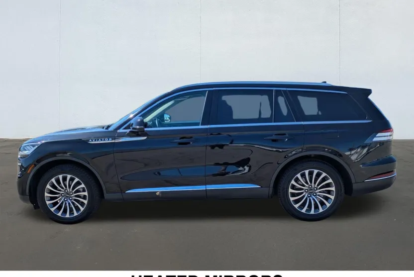 2022 Lincoln Aviator Reserve photo 1