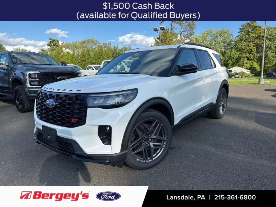 2025 Ford Explorer ST photo 1