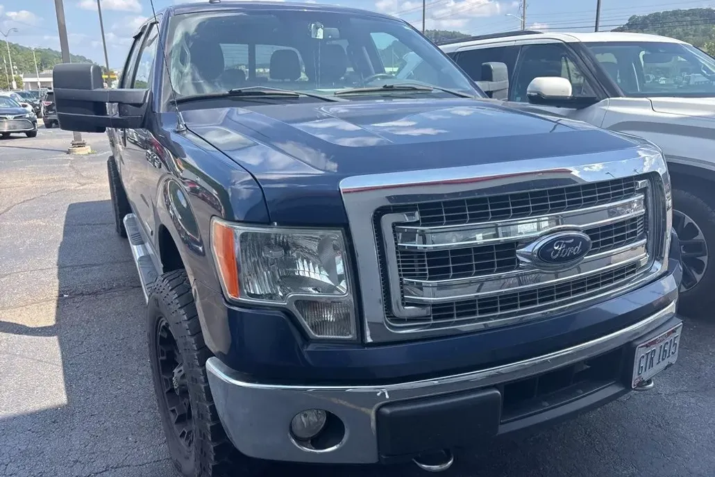 2014 Ford F-150 XLT photo 1