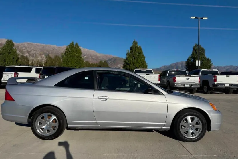 2003 Honda Civic EX photo 1
