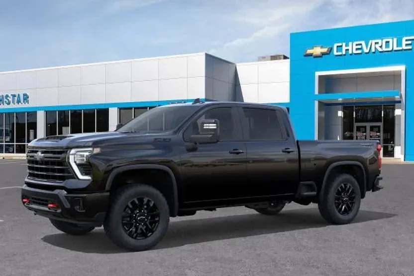 2025 Chevrolet Silverado 2500HD LT photo 1