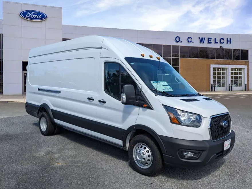 2024 Ford Transit photo 1