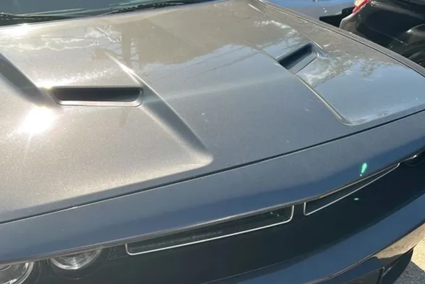 2021 Dodge Challenger SXT photo 1