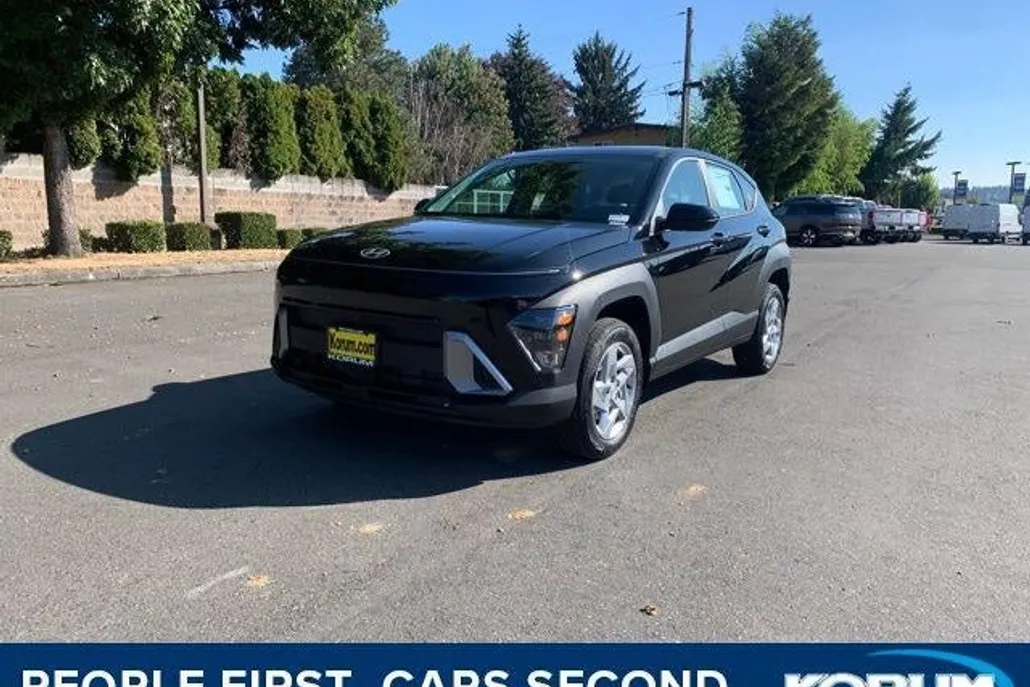 2026 Hyundai Kona SE photo 1