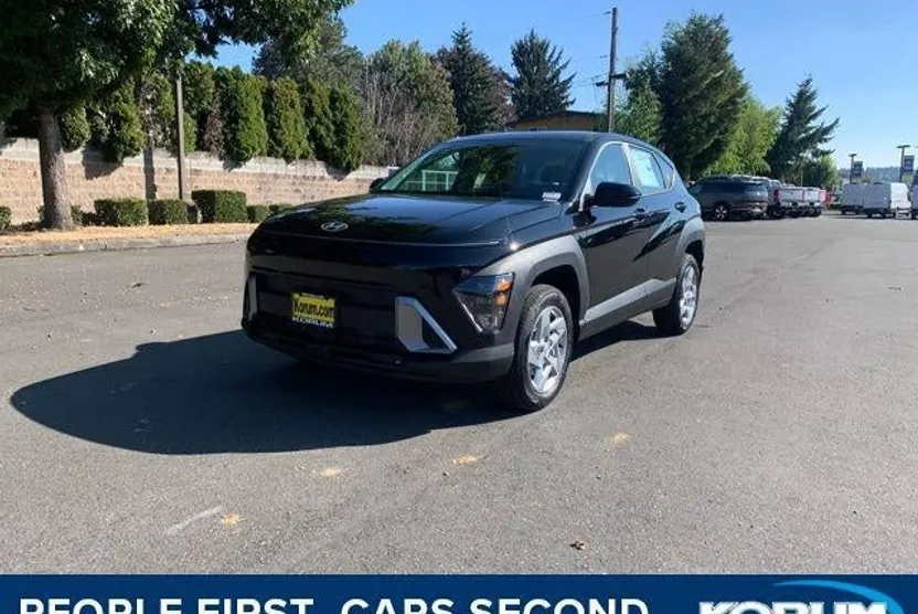 2026 Hyundai Kona SE photo 1