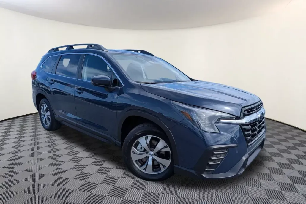 2024 Subaru Ascent Premium photo 1