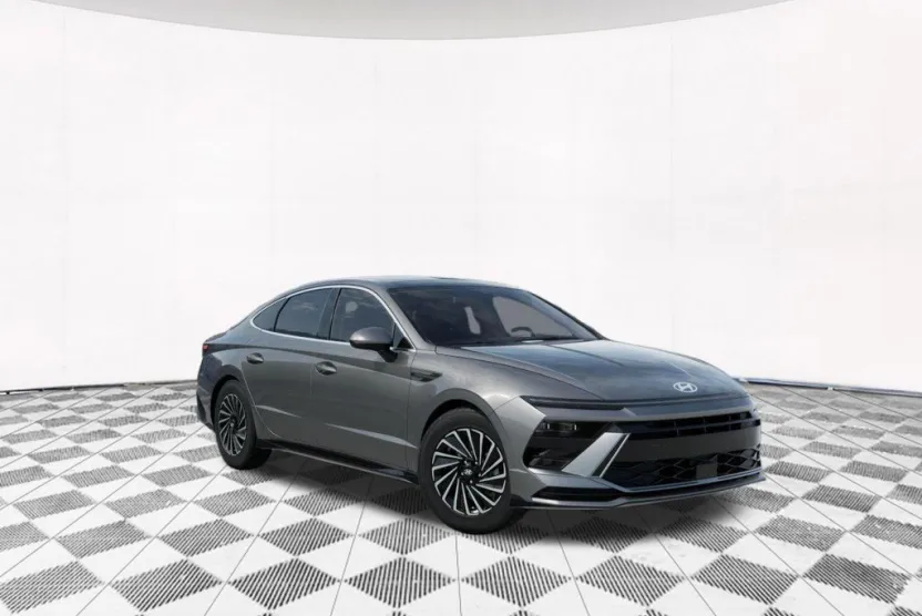 2026 Hyundai Sonata Hybrid SEL photo 1