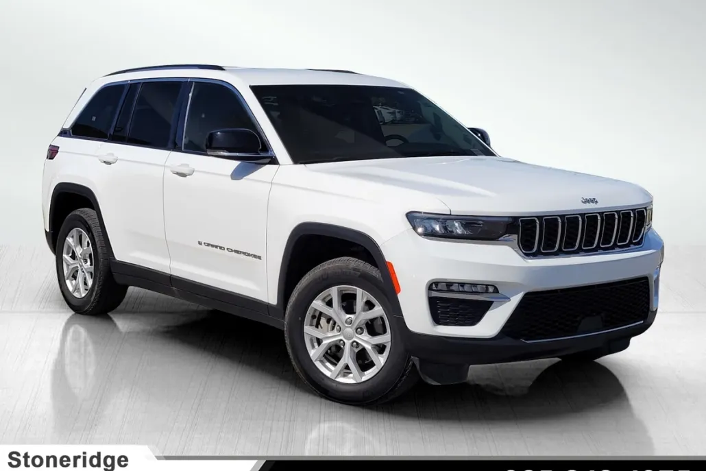 2023 Jeep Grand Cherokee Limited photo 1