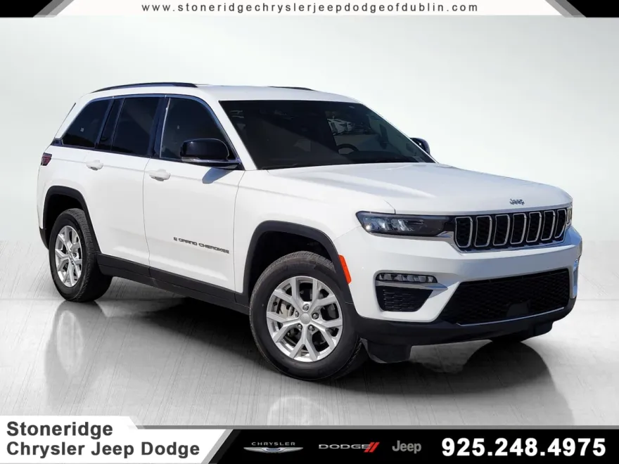 2023 Jeep Grand Cherokee Limited photo 1