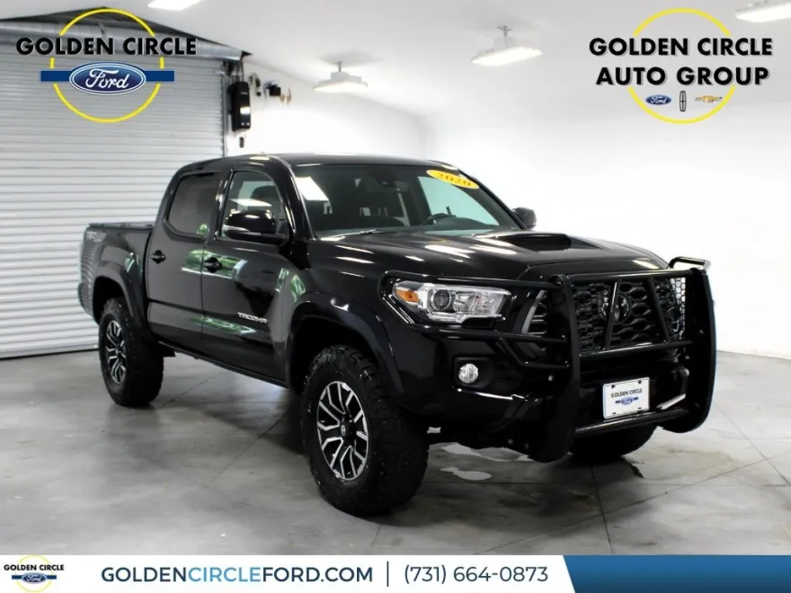 2020 Toyota Tacoma TRD Sport photo 1
