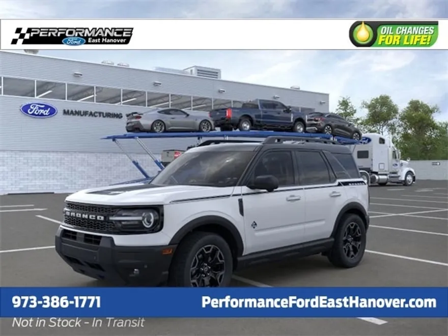 2025 Ford Bronco Sport Outer Banks photo 1
