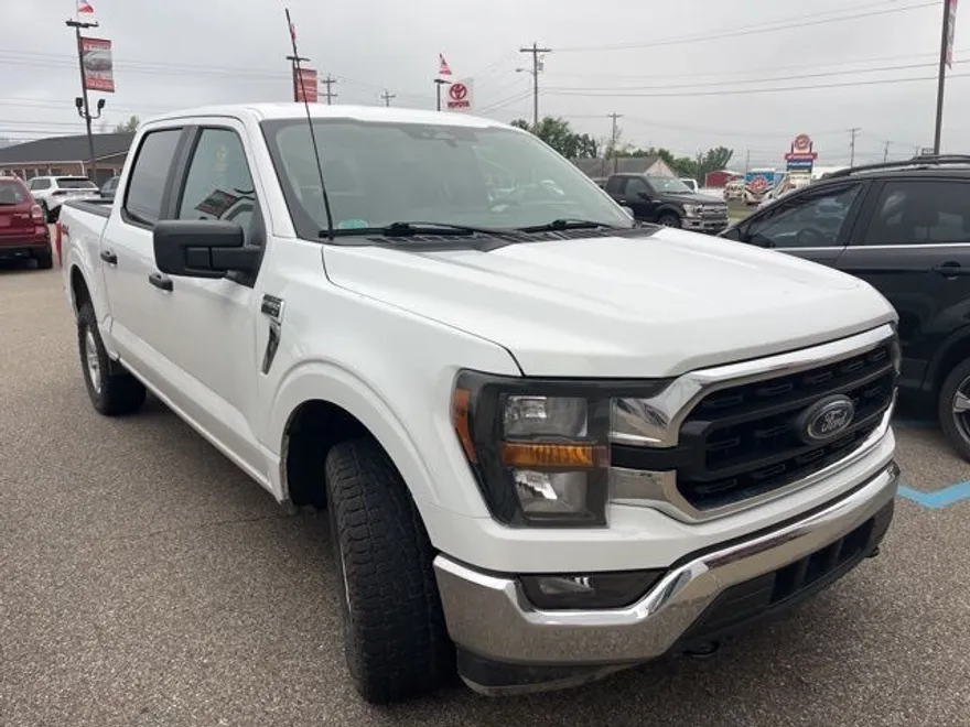 2023 Ford F-150 XLT photo 1