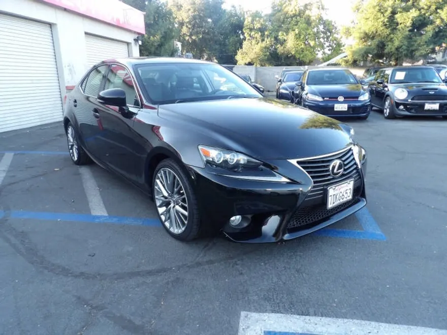 2014 Lexus IS 250 photo 1