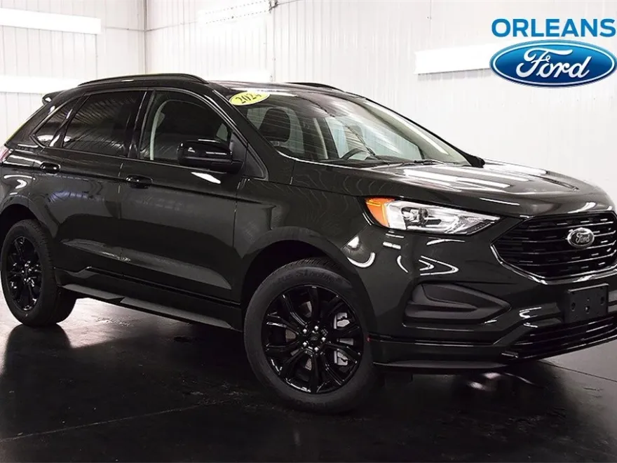 2024 Ford Edge SE photo 1