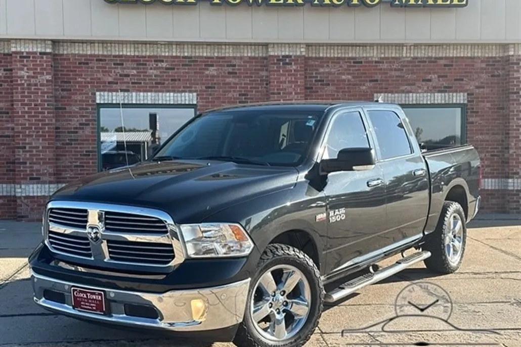 2016 Ram 1500 Big Horn photo 1