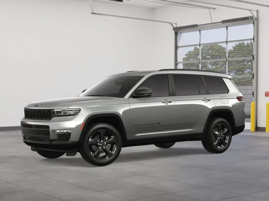 2025 Jeep Grand Cherokee Limited photo 1
