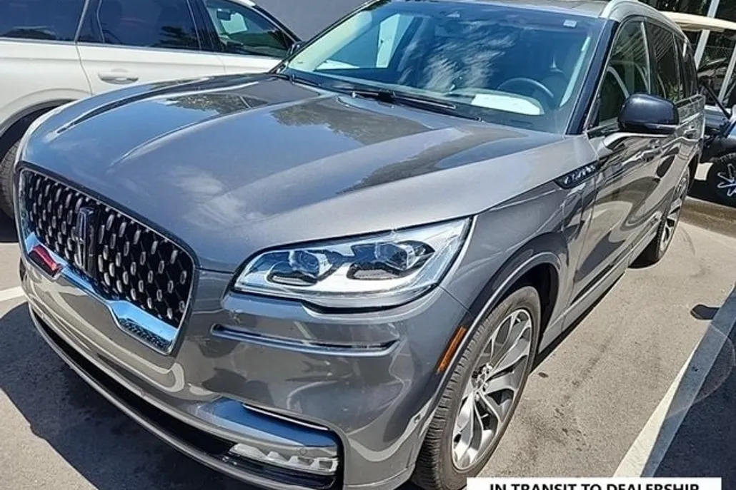2022 Lincoln Aviator Grand Touring photo 1