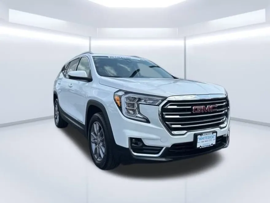 2024 Gmc Terrain SLT photo 1