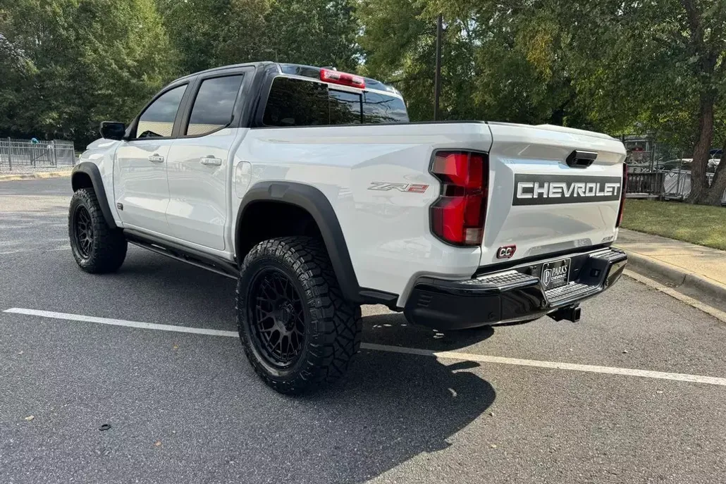 2026 Chevrolet Colorado ZR2 photo 1