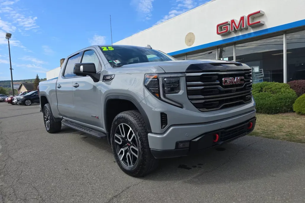 2025 Gmc Sierra 1500 AT4 photo 1
