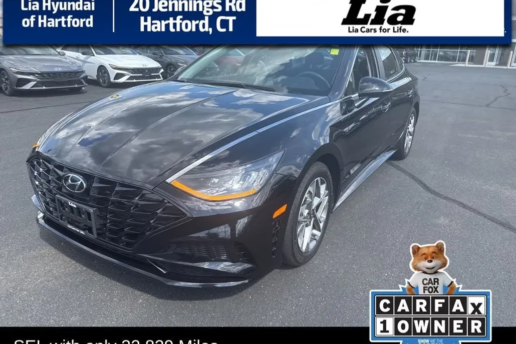 2022 Hyundai Sonata SEL photo 1