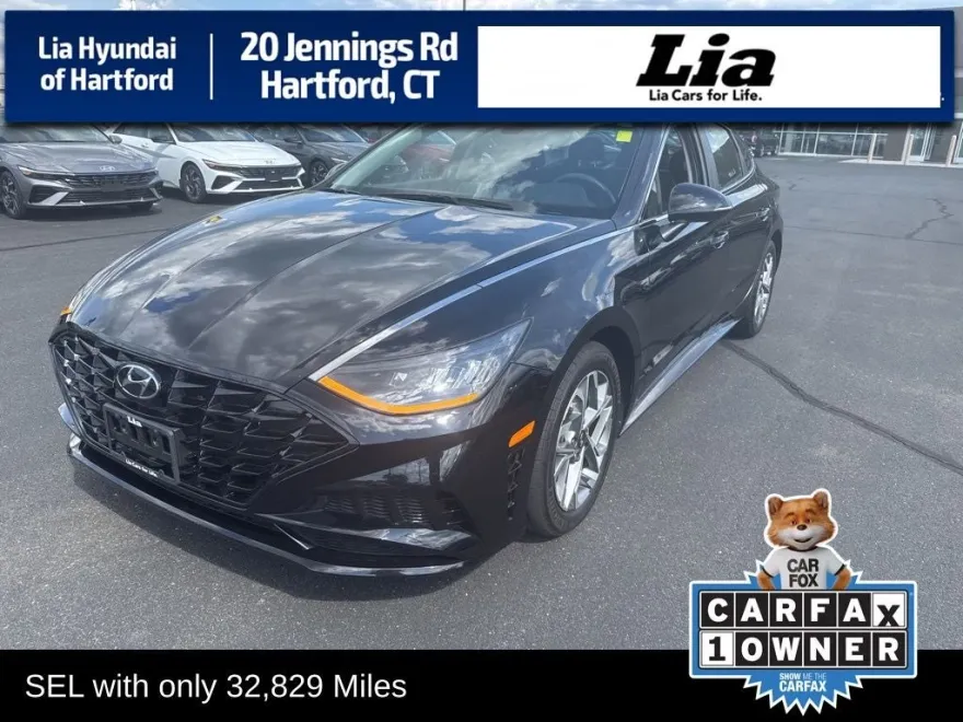 2022 Hyundai Sonata SEL photo 1