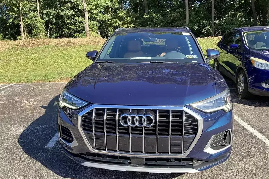 2020 Audi Q3 Premium Plus photo 1