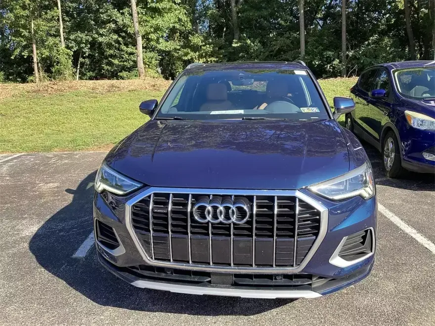 2020 Audi Q3 Premium Plus photo 1
