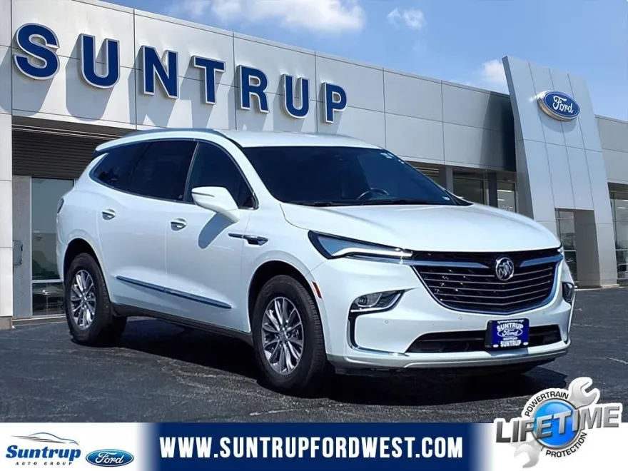 2024 Buick Enclave Premium photo 1