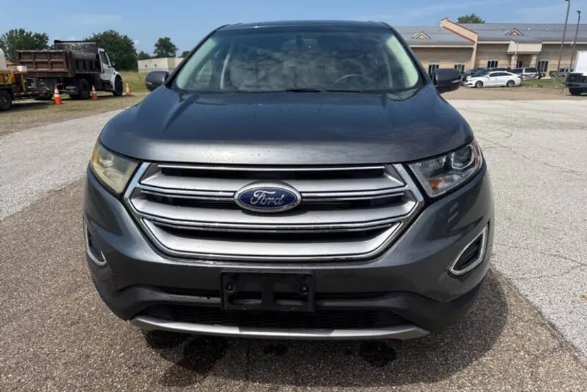 2017 Ford Edge SEL photo 1