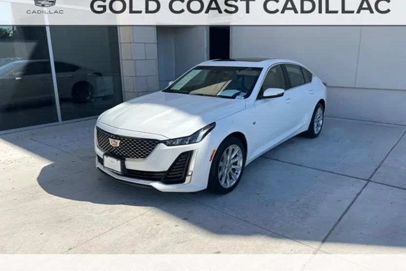 2023 Cadillac CT5 Luxury photo 1