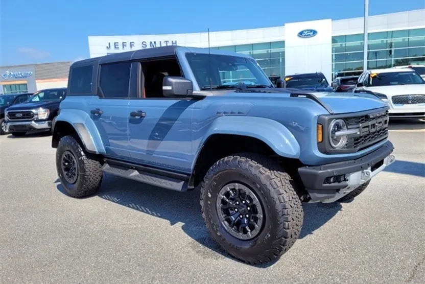 2025 Ford Bronco Raptor photo 1